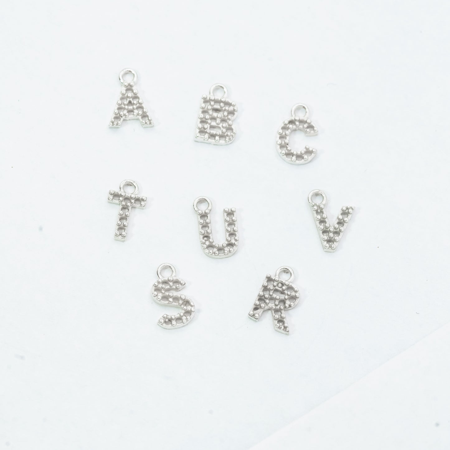 10MM Pendants Alphabet