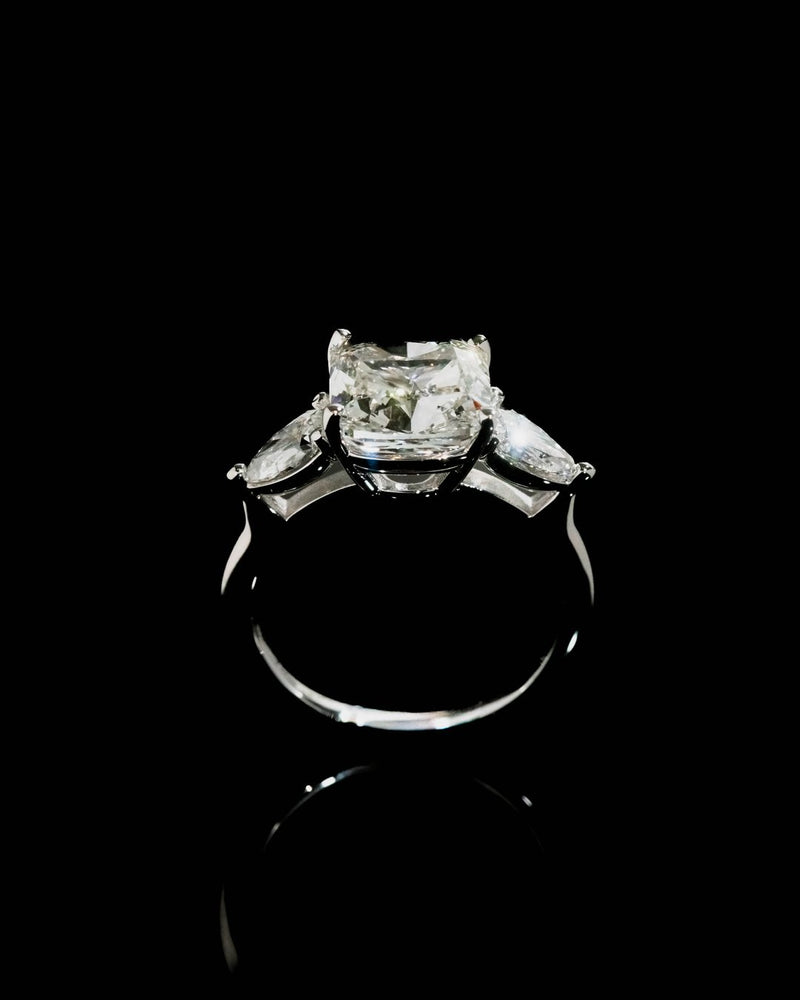 Three-stone engagement ring